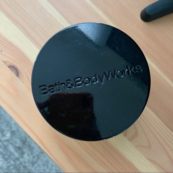 New Bath & body works Island margarita scented 3 wick candle - Picture 3 of 6